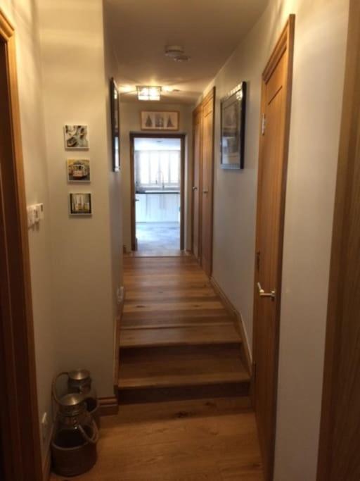 River Road, Littlehampton, Executive Apartment Bagian luar foto