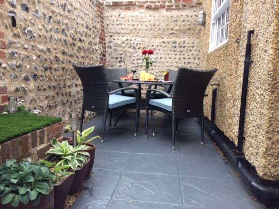 River Road, Littlehampton, Executive Apartment Bagian luar foto